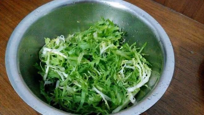建議中老年人，夏天易出汗缺水，常吃4道補水菜，營養補水又美味
