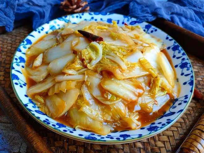 建議中老年人，夏天易出汗缺水，常吃4道補水菜，營養補水又美味