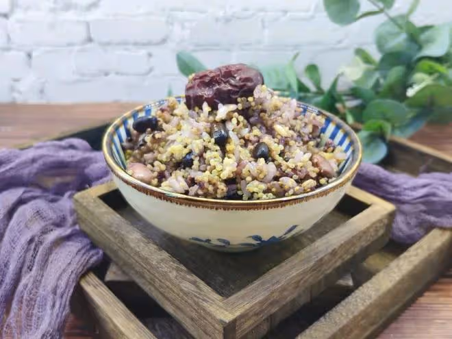 一個電飯煲全搞定的懶人燜飯食譜, 好吃又簡單