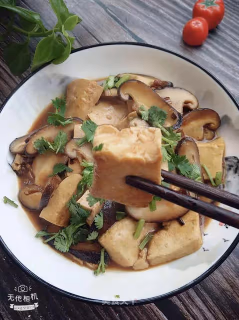 豆腐這樣搭配，等於天然「染髮劑」，頭髮烏黑髮亮，營養又健康