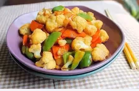 花菜的做法,這麼做太下飯了!
