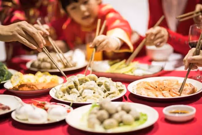 大年三十，飯桌上必備的3道吉祥特色菜，提前學會人人誇你是大廚