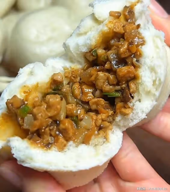 早餐不知道吃什麼，不如試試這五款包子，簡單易學，家人很愛吃