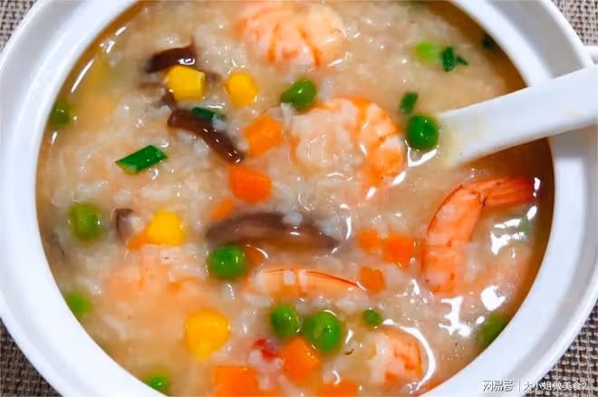 夏季胃口差，不妨試試這幾道清淡的營養粥，食材豐富，養胃好吸收