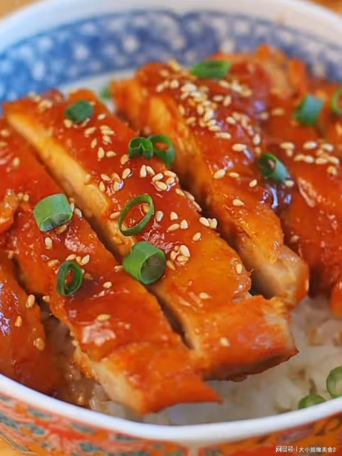分享九道蓋澆飯的做法，簡單好做，又香又下飯，大人孩子都愛吃