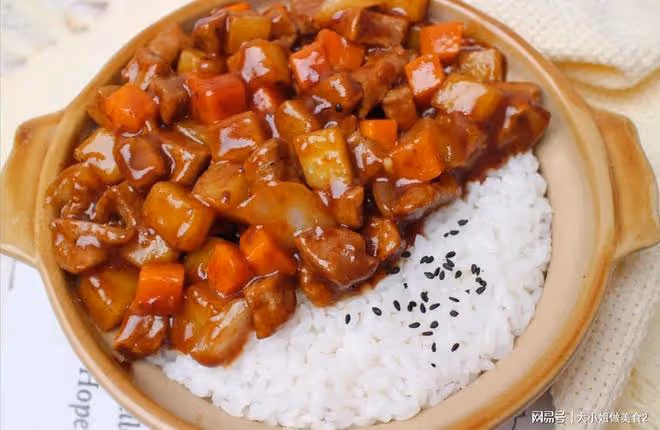 分享九道蓋澆飯的做法，簡單好做，又香又下飯，大人孩子都愛吃