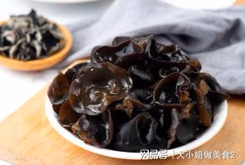 芒種時節飲食要清淡，這三種食物要多吃，清補身體，去火消暑