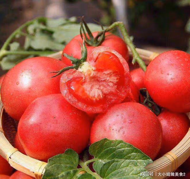 夏季要養心，多吃五種紅色食物，保養心臟，安穩度夏