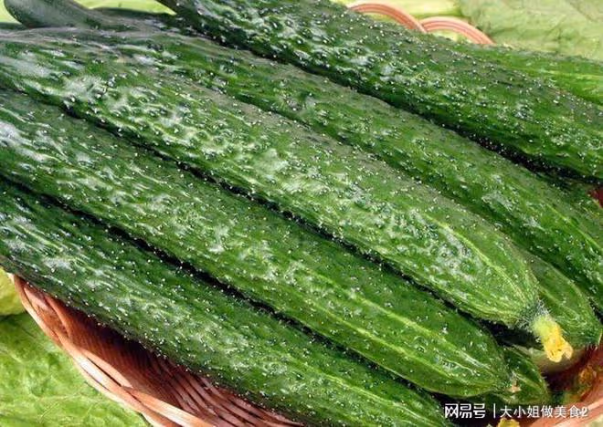 立夏過後，三種綠色蔬菜，清熱去火，有助於平心靜氣，健康過夏天