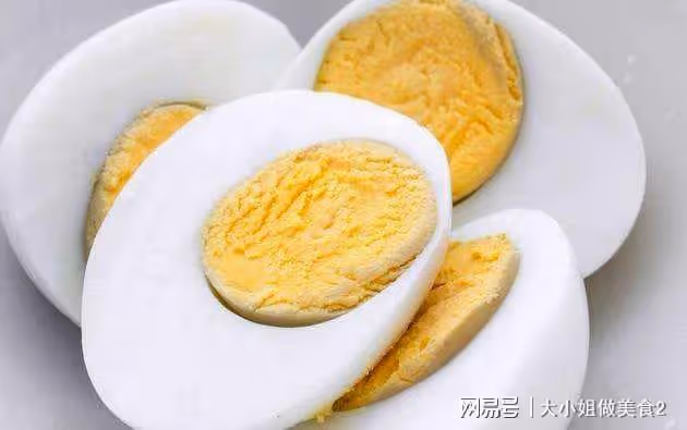 你身邊常見的七種食物，是滋養保護眼睛的「好手」，你吃對了嗎？