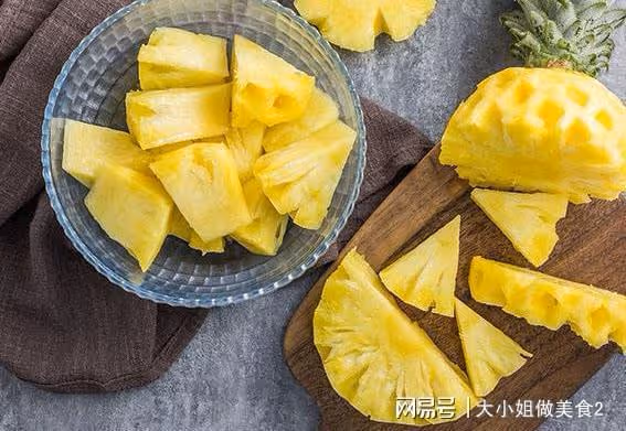 春天不要錯過酸酸甜甜的菠蘿，三種美味吃法，簡單好做，快來試試