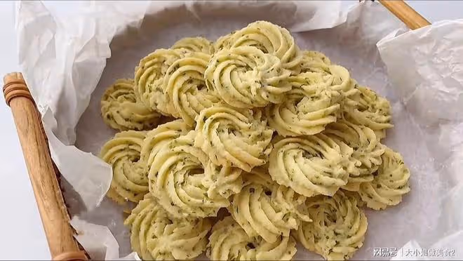 分享六款小零食的做法，簡單好做，用料健康，春遊必備