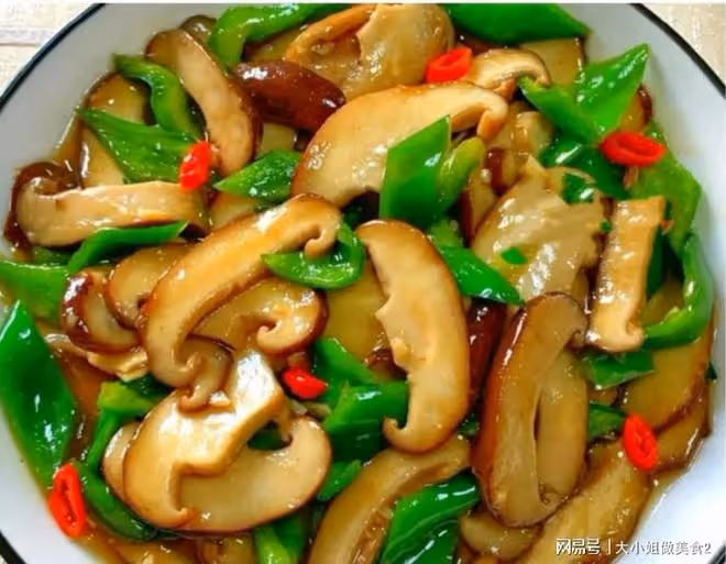 八道家常小炒，簡單好做超下飯，尤其適合上班族，分分鐘就能上桌