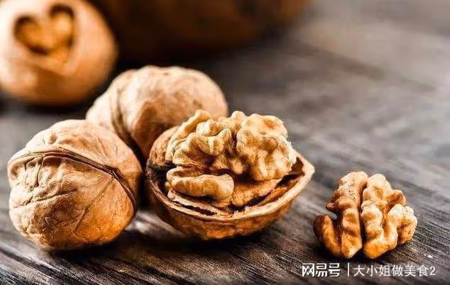 春天乾燥，適當多吃這五種食物，抗氧化能力強，能滋潤我們的皮膚