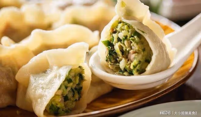 二月二，食龍耳，吃這三種「肉菜餃子」，香味十足，寓意財源滾滾