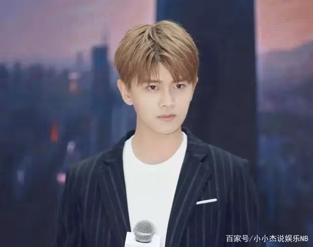 任嘉倫最暖心的舉動與聶歡無關聯，而女主卻另有其人，且大家都很熟悉她