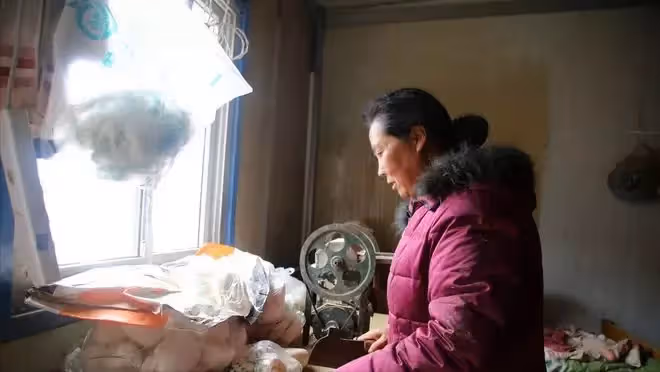 75歲大媽:希望我去世之後,47歲的兒子還能靠我的存款再活40年