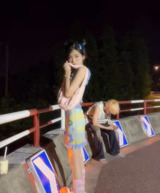 2000萬粉網紅井川里予被指抄襲,文案穿搭相撞,推廣視頻要價60萬
