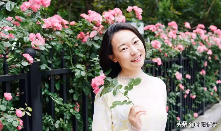 妻子幫弟弟還房貸，婆婆生日丈夫給5千紅包，妻子：你媽有退休金