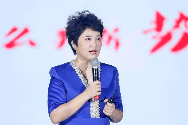 9位離開湖南衛視的主持人,有人歡喜有人憂,最後一位成笑柄