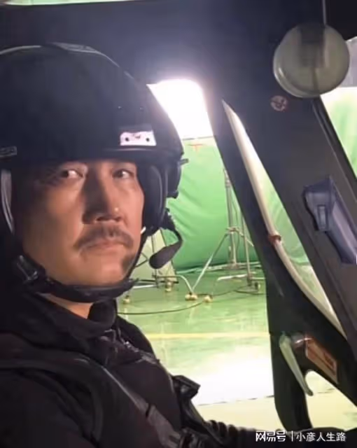 51歲演員李崇霄突然離世,去世前還在拍戲,最後露面精神奕奕