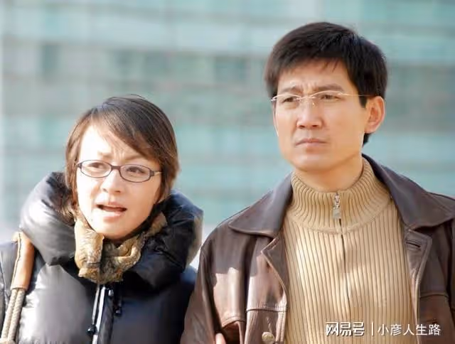 知名演員李崇霄不幸離世,年僅51歲,混血女兒李詩穎發文表哀思!