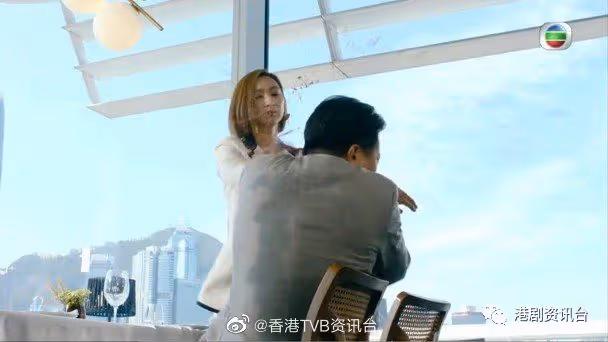 演技轉型作開播！TVB小花化身霸氣女總裁有看點