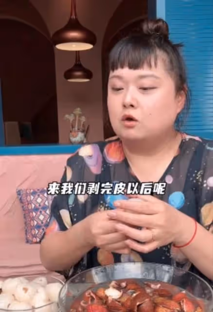 體重超標！TVB搞笑女星轉投內地當美食主播，體重暴漲引網友擔心