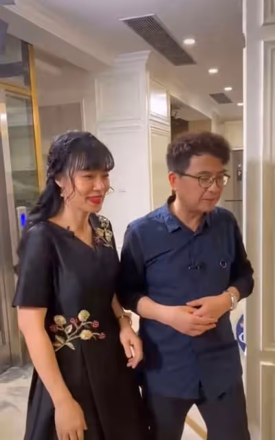 千萬網紅闊太Cici豪慶生！邀TVB戲骨主持晚宴，與孫耀威貼臉合影