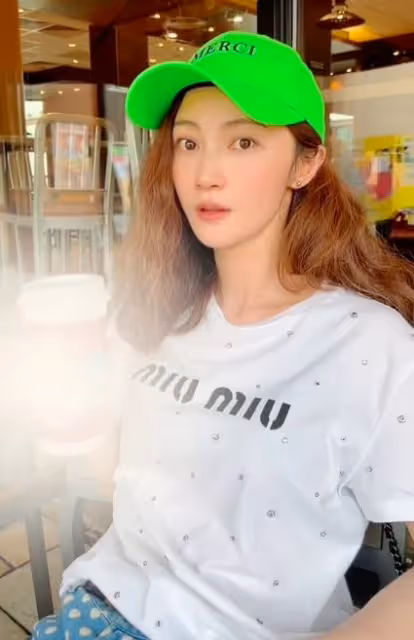 姚笛終於反擊了，發戴綠帽子視頻，配文嘲諷老公多次出軌！