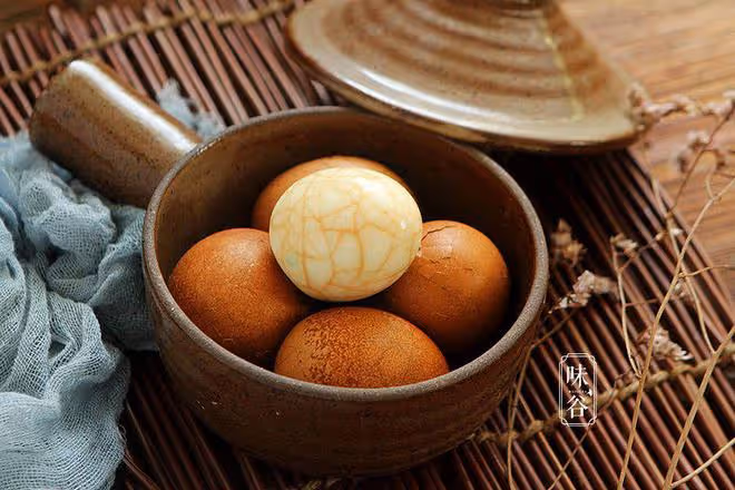 人到中老年，建議常吃6種食物，延年益壽，營養易消化，別不懂吃