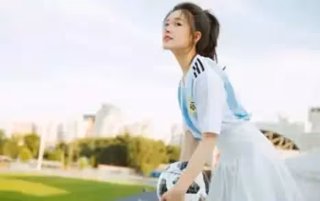 楊洋又攜一部新劇來襲!與小7歲女演員搭戲,網友:不看就虧了