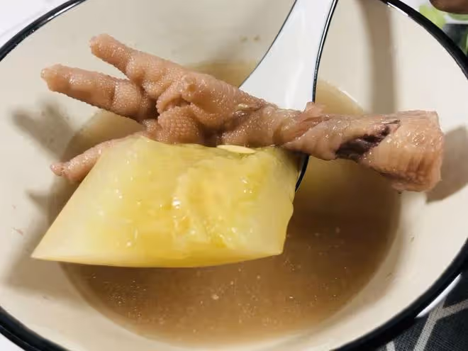 夏天濕氣重，這道湯我家一周喝兩次，甘甜回味，夏天過得更舒爽