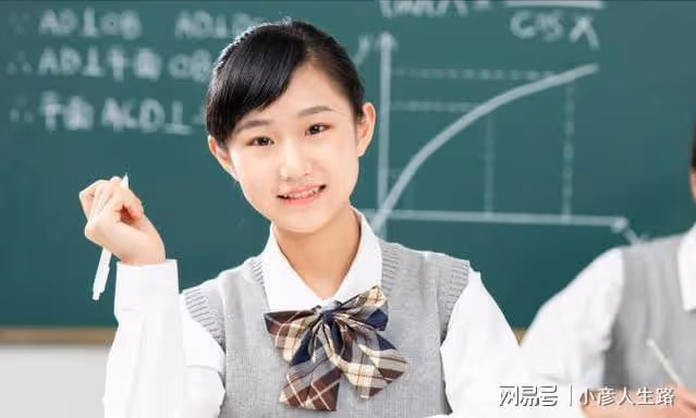 童星邵一卜:不堪忍受校園暴力選擇跳樓,班主任不作為原因疑被扒