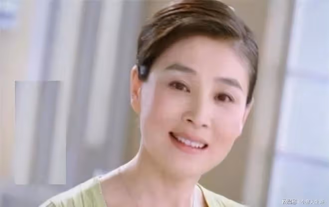 「國民女神」趙明明:為家庭隱退,遭丈夫背叛,現狀如何?