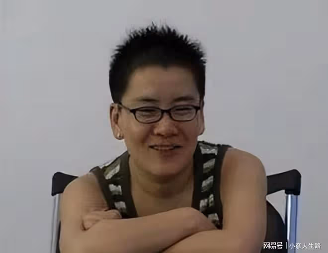 從女人變男人,歷經3段失敗的感情,17年過去了耿子是否後悔過?