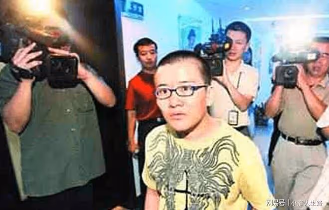 從女人變男人,歷經3段失敗的感情,17年過去了耿子是否後悔過?