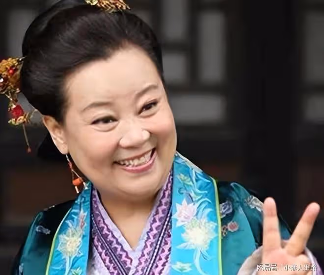 「容嬤嬤」方青卓:二婚嫁給「救命恩人」,晚年生活如何?