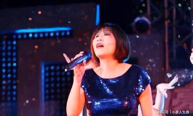 35年後再看「迪斯科女王」張薔,才知道什麼叫趕超時代的潮流女王