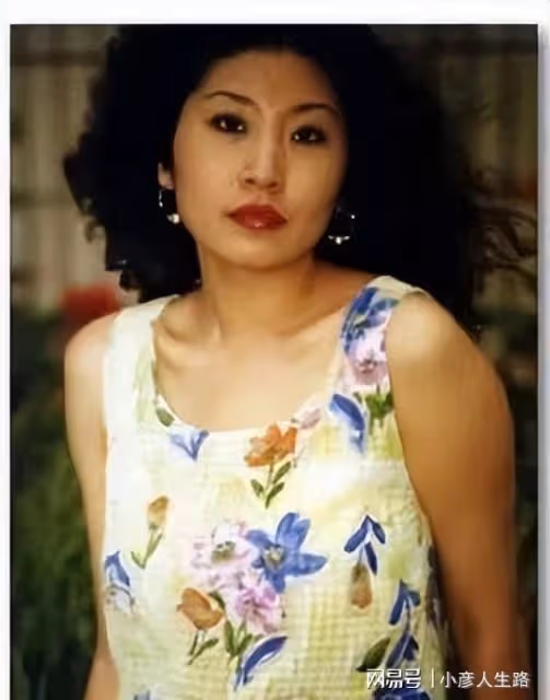 35年後再看「迪斯科女王」張薔,才知道什麼叫趕超時代的潮流女王
