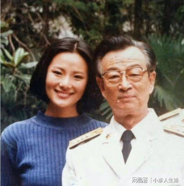 詠梅:母親造就她「配角人生」的悲劇,父親的離世讓她涅槃