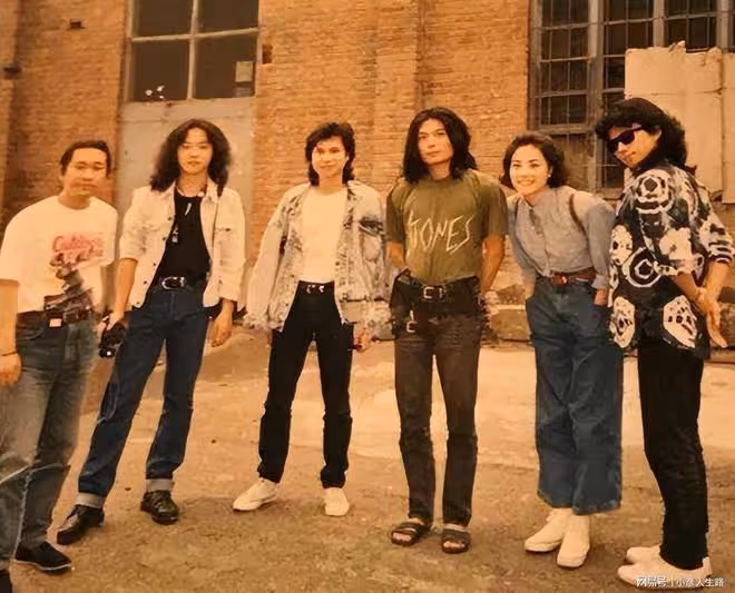詠梅:母親造就她「配角人生」的悲劇,父親的離世讓她涅槃