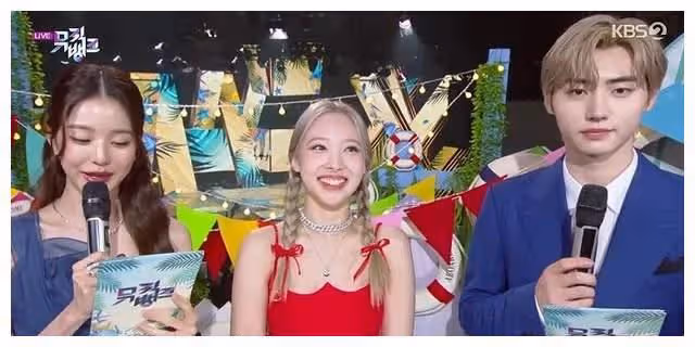 張元英對娜璉做了什麼?風評一改從前;女歌手舞台上比基尼帶子鬆開?