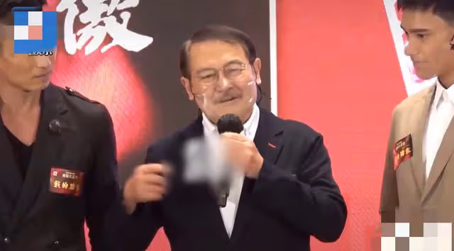 劉丹首談孫女移居內地讀書,滿臉疼愛露不舍,稱劉愷威楊冪有計劃
