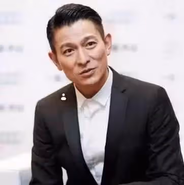 娛樂圈真正的有錢人!劉德華2億豪宅如今升值為6億,豪宅比「杜拜七星酒店」都豪華