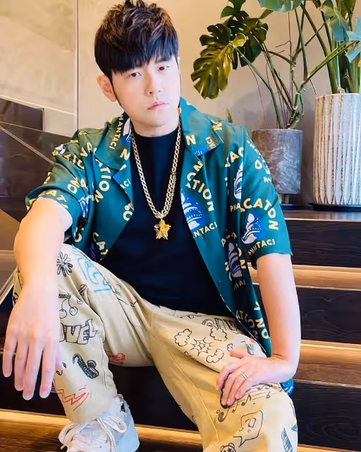 全是大咖!周杰倫與大S夫婦聚餐,曬無濾鏡視訊,曝46歲大S真實狀態