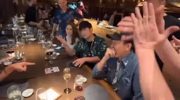 全是大咖!周杰倫與大S夫婦聚餐,曬無濾鏡視訊,曝46歲大S真實狀態