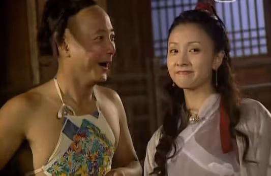 記住!不是時代拋棄了張小斐,而是她真的讀懂了「清醒」二字