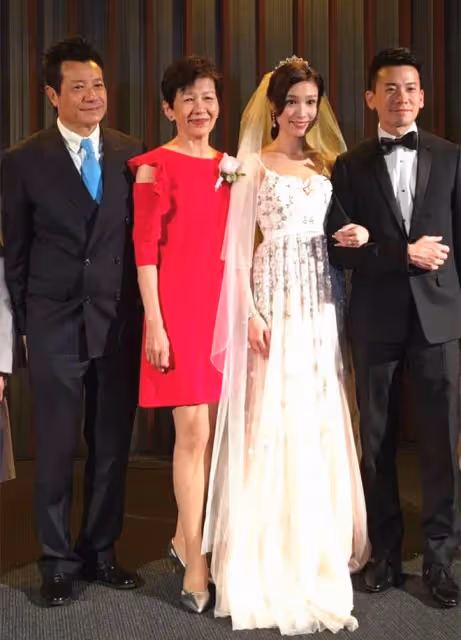 石修31歲兒媳穿短褲跳舞!已懷孕3個半月,四肢仍纖細美腿吸睛