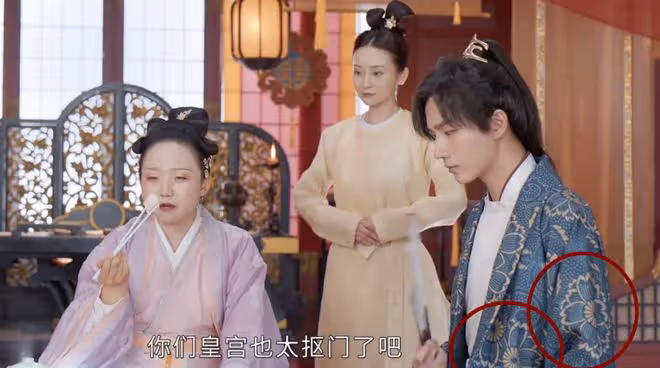 《我叫劉金鳳》被「倭文化」入侵,皇后穿和服,大臣戴天皇頭冠